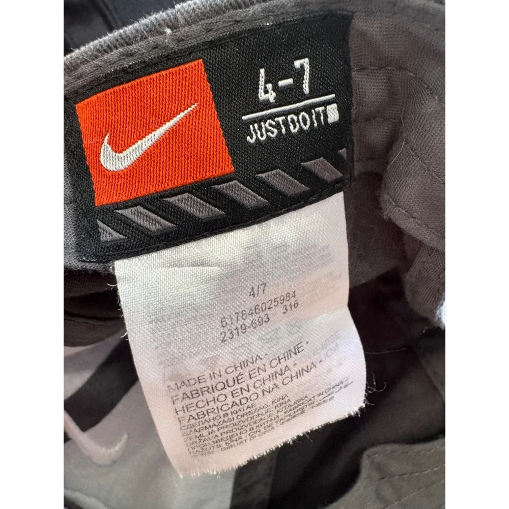 Kids Nike and Under Armour Baseball‎ Hats Bundle Grey Neon Green Size 4-7 Years